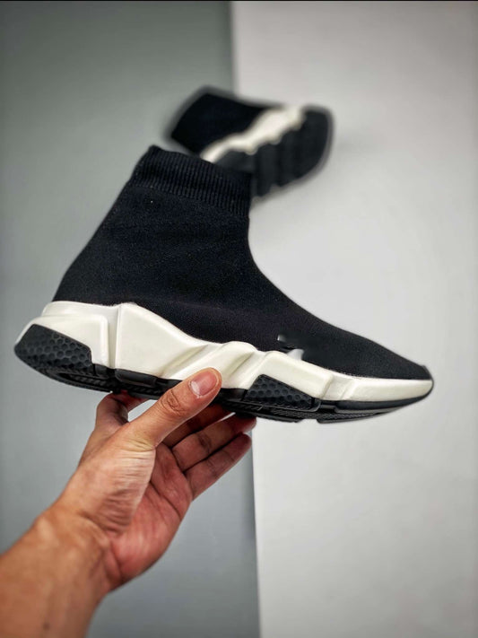 Black/White sock runners